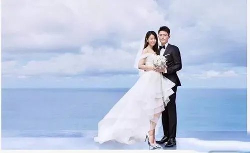 余文乐结婚了,作为粉丝你们怎么想?