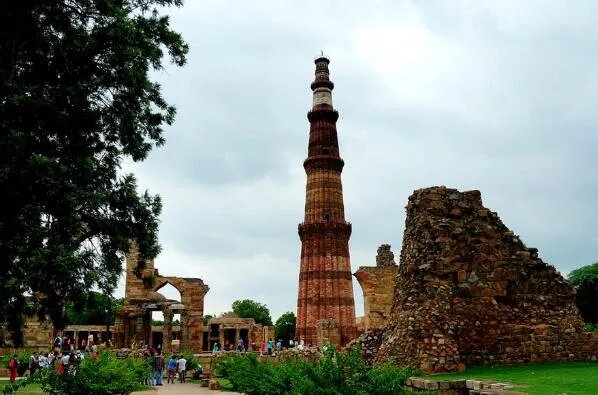 世界十大最高建筑排名2022 东京晴空塔上榜,第一位于阿联酋迪拜