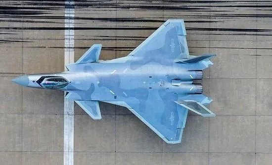 求歼20的高清图，用来做手机壁纸？