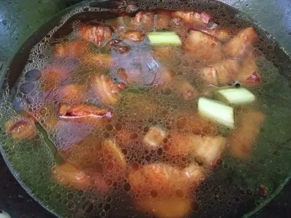 红烧肉怎样做才好吃肥而不腻