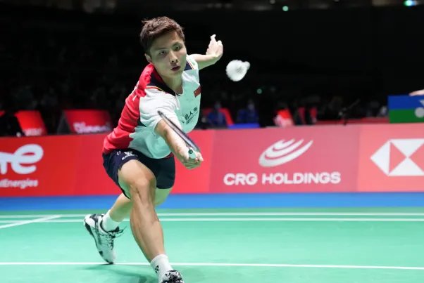 世界羽联男单世界排名前十:昆拉武特排名第三,第一积分破十万