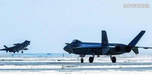 目前在空军服役的歼20有多少架