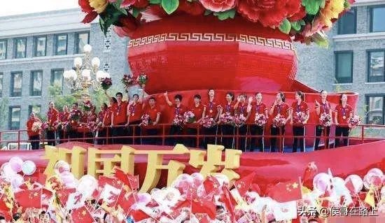女排登上《新闻联播》后,她们还将出现在新春荧幕,你怎么看?