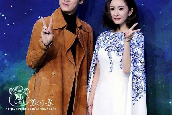 杨幂李易峰怀孕事件 天涯5000万事件发生了什么