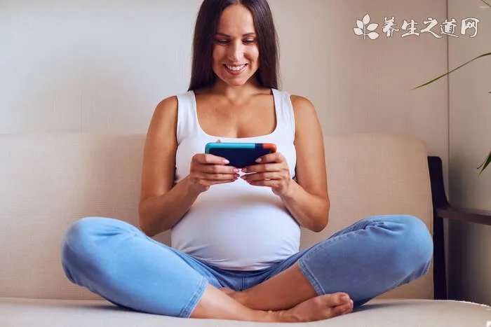 女性穿情趣内衣对身体有害吗？女性穿情趣内衣好不好？