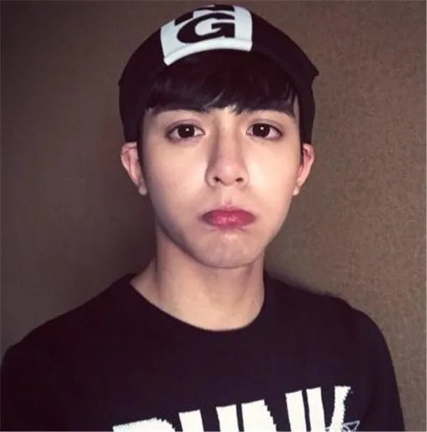 曾舜晞家世遭扒是富二代吗爸爸是谁 曾舜晞是几国混血祖籍是哪里