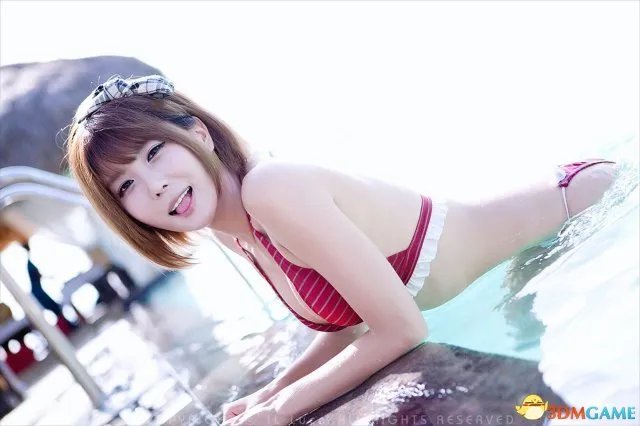 韩国女主播福利美照赏 身材高挑气质高冷爱“吃鸡”