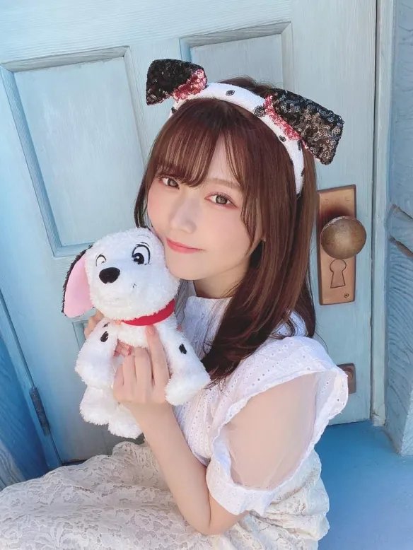 鼻血捂不住了！清纯樱花妹“小日向ゆか”美照赏