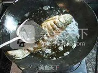 糖醋鲤鱼的做法