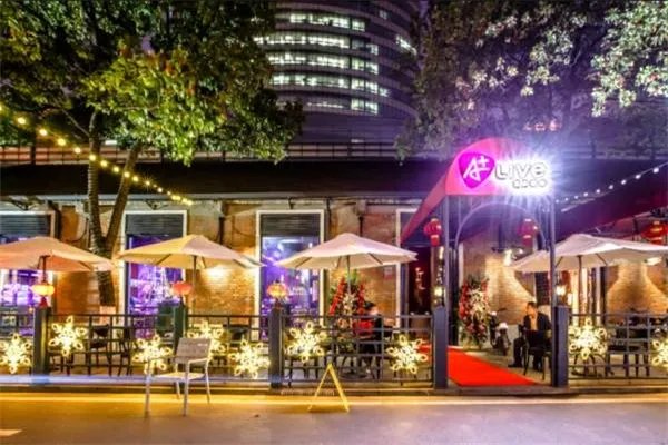 武汉十大热门酒吧排名:A+live上榜，第一火爆全网