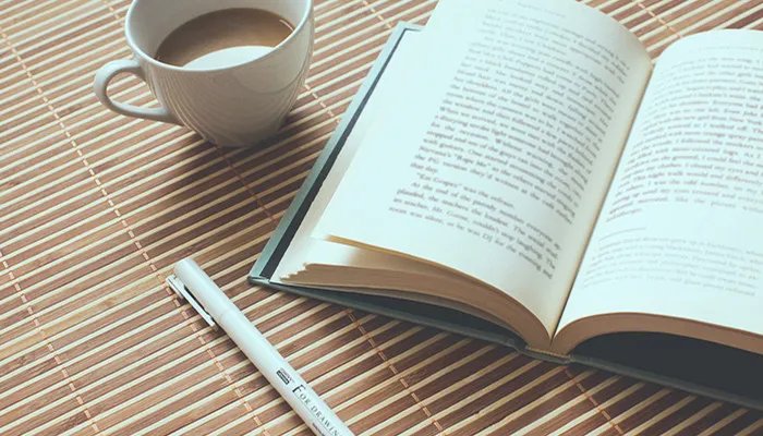 俯首甘为孺子牛的上一句 俯首甘为孺子牛是哪首诗