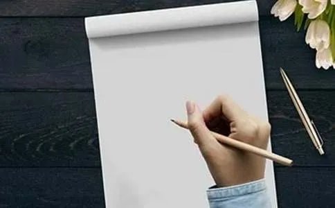 我心目中的英雄作文