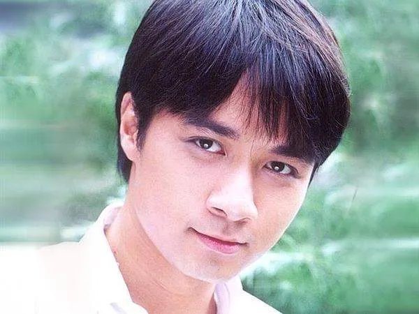 爱得太迟歌词！？