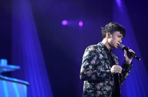 爱得太迟歌词！？