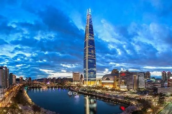 世界十大最高建筑排名2022 东京晴空塔上榜,第一位于阿联酋迪拜