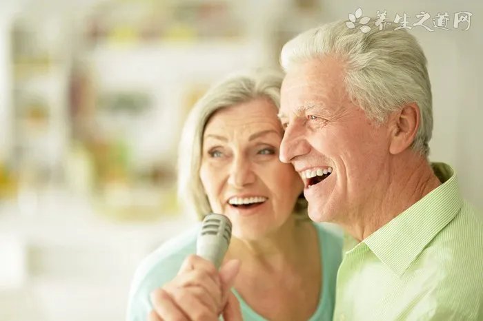 日历上哪个是农历哪个是阴历，日历阳历阴历怎么区分