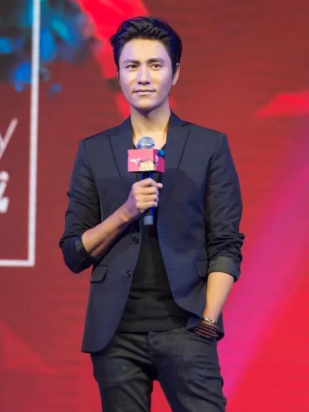 陈坤何琳是什么关系