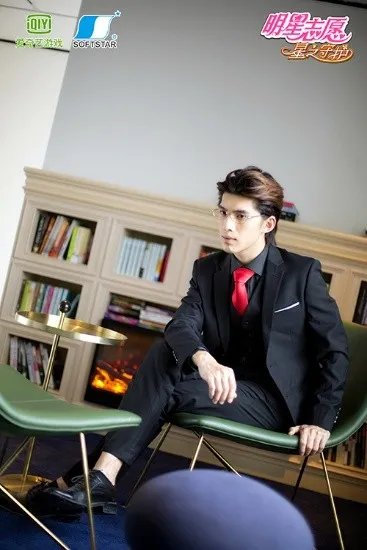 《明星志愿》代言COSMOS男团爆鲜肉写真