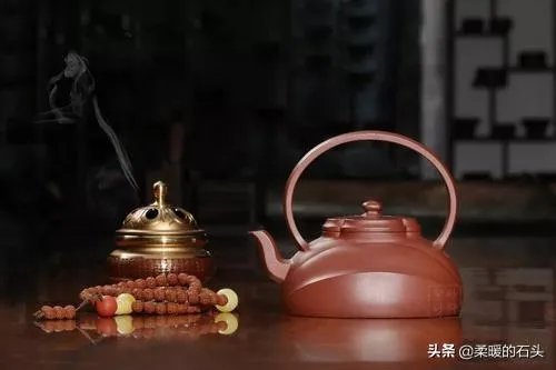 心有沉香,何惧浮世。是什么意思?