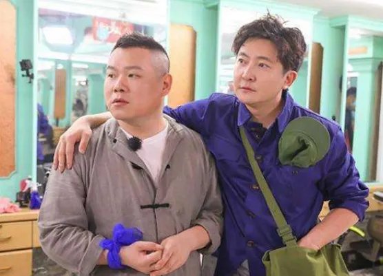 岳云鹏真发微博帮郭京飞宣传《对手》，他们之间的关系有多好？