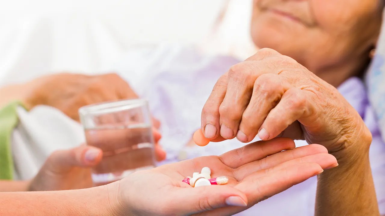 服用短效口服避孕药的利与弊