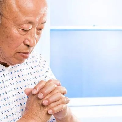 男人那东西蛋蛋肿是什么原因