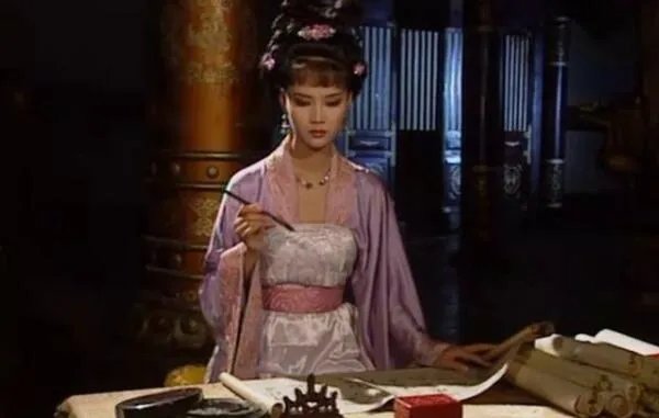 上官婉儿简介:唐朝著名女官,武则天文笔上的得力助手