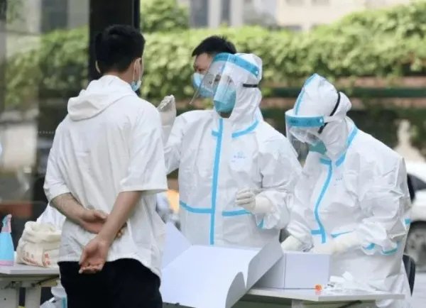 河南增本土确诊1例无症状7例，全省累计确诊病例3321例