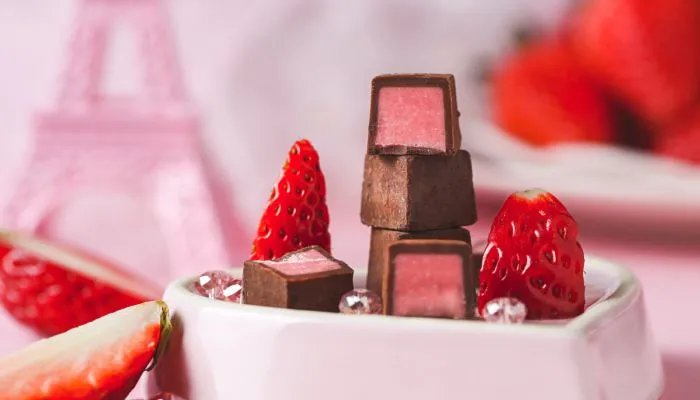 情人节送什么礼物给女朋友比较好 情人节送女朋友暖心小礼物