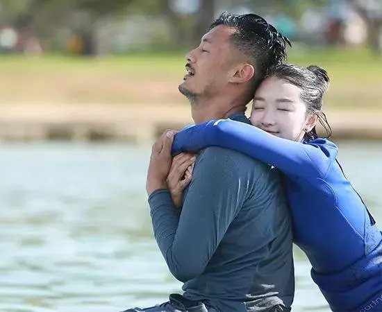 余文乐结婚了,作为粉丝你们怎么想?