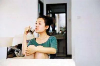 卖房写真女的介绍