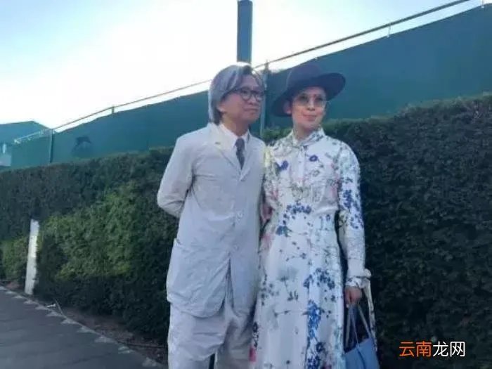 吴君如老公,53岁吴君如为满头白发的老公庆生