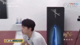 许魏洲护膝里有针，你怎样看待这件事？