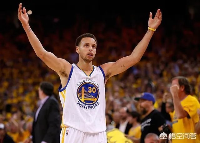 勇士92-104马刺惨遭三连败,你怎么看?