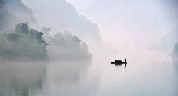 雾锁山头山锁雾的下一句是什么