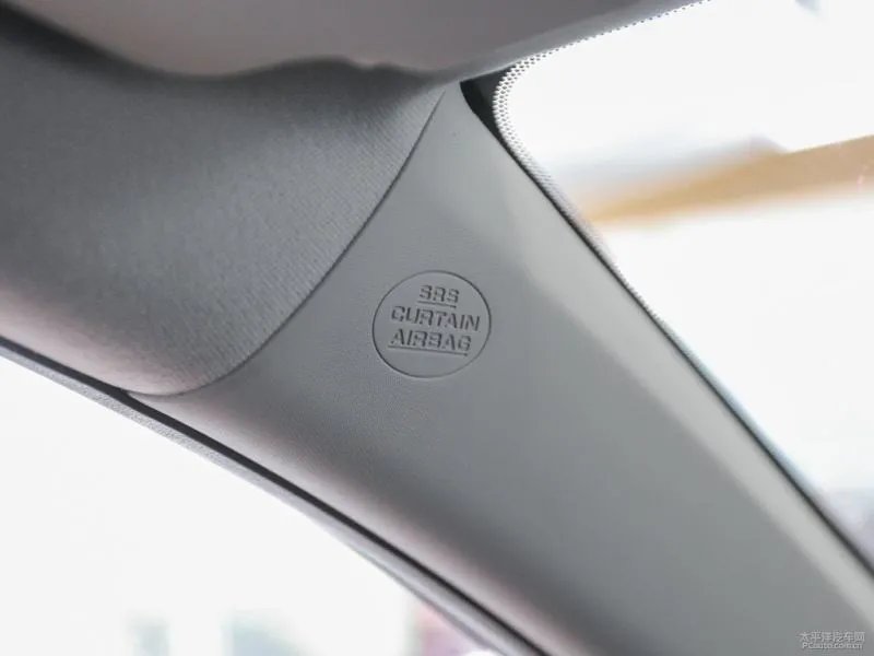 卡罗拉双擎E+三厢最低价格是多少钱？卡罗拉双擎E+报价