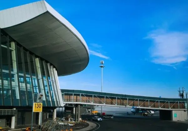 深圳到上海飞机票查询时刻表