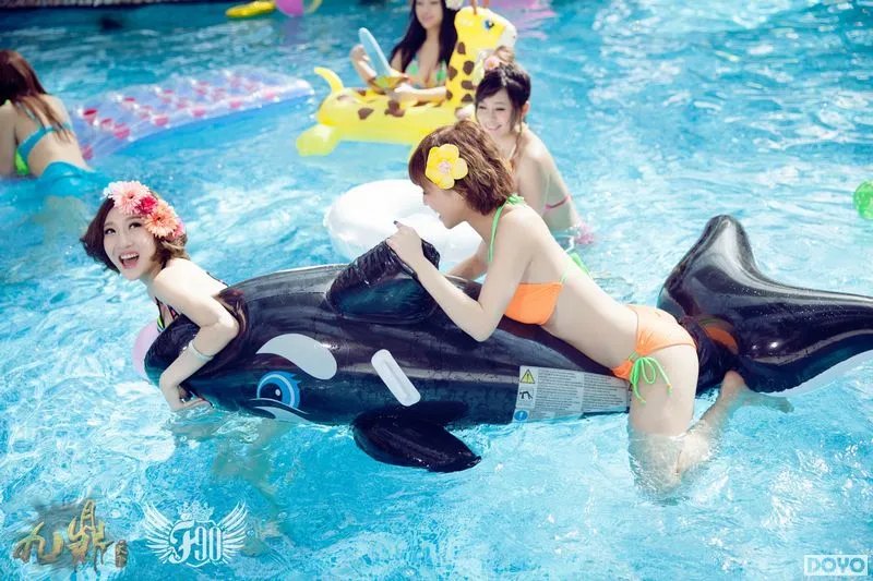 女神嫩模校花汇聚 F90巨乳天团