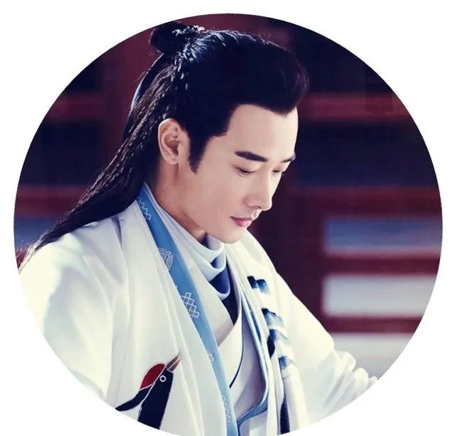 为什么罗晋老是用繁体字发微博呢？