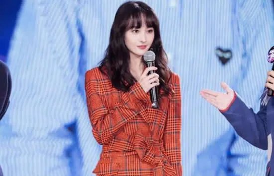 郑爽男朋友有几个 郑爽历任男朋友大盘点最难忘的是他