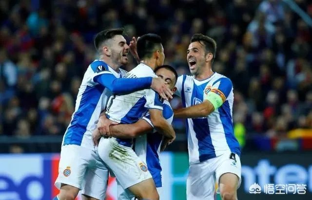 武磊自留洋西甲以来首次落选出战大名单，是否意味着他已经是球队的绝对主力？