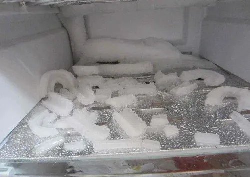 冰箱冷冻室结冰的原因和解决方法是什么