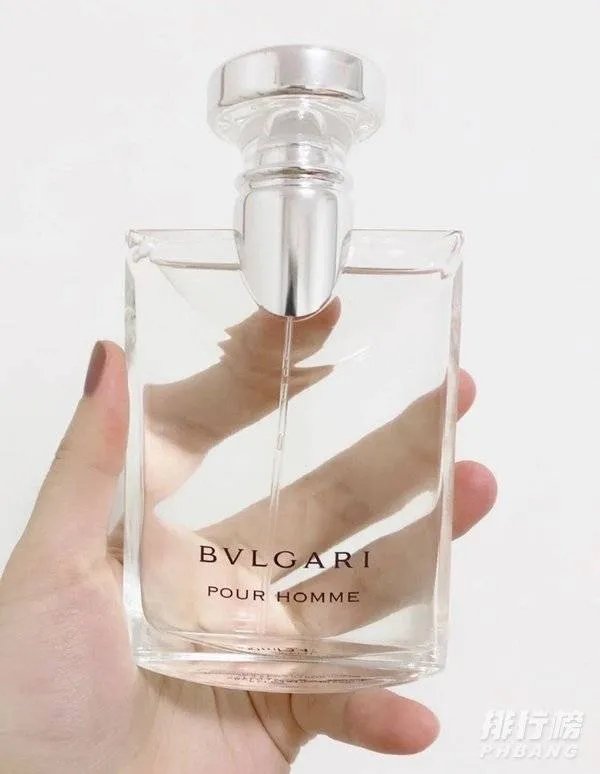 世界十大知名香水品牌大全_最好的香水牌子排名前10