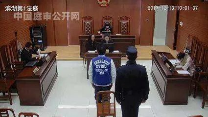 人民的名义演员醉驾冲卡阚犇犇为什么会醉驾冲卡