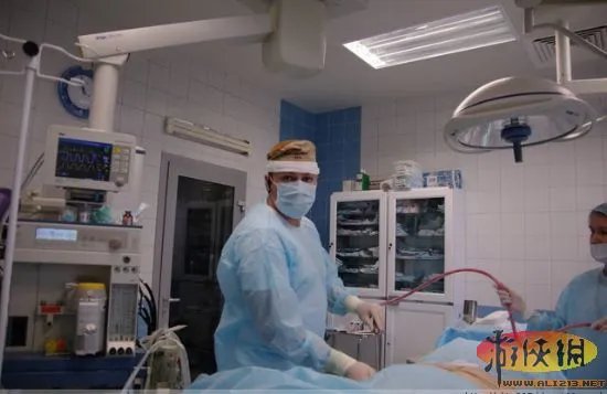 实拍恐怖整形吸脂手术全过程　胆小者慎入！