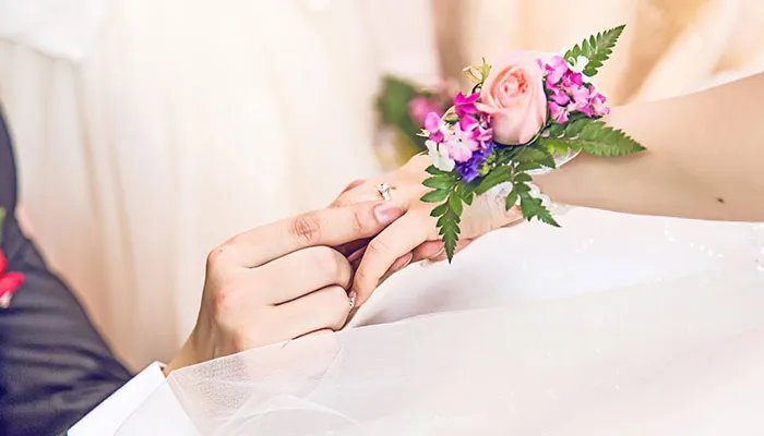 朋友圈感谢老公送礼物