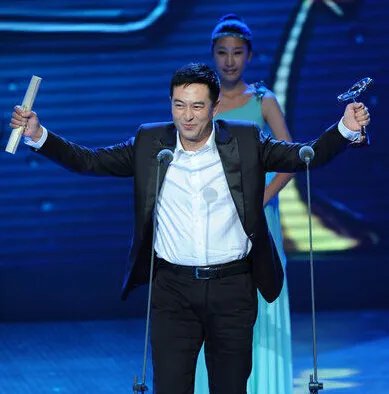 【图】2013上海电视节圆满落幕  张嘉译宋丹丹分获视帝视后