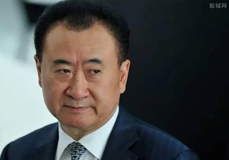 王健林资产有多少亿 2018年王健林有多少钱