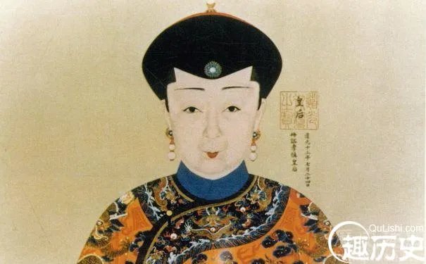 康熙的母亲是谁 康熙的母亲是怎么死的呢