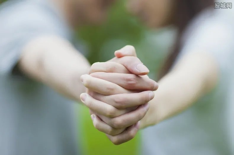 王子文未婚生子是谁的?她和吴永恩官宣结婚了吗